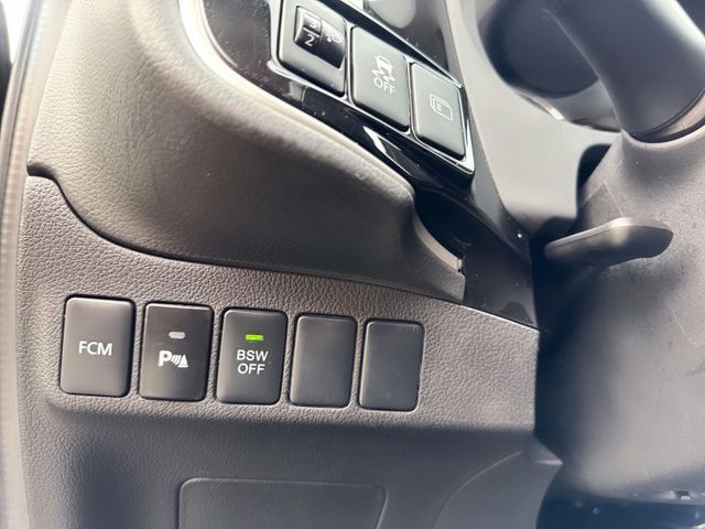 尊貴型  超低里程~年平均里程約9700公里  里程保證~一手車~原廠影音升級  同級車CP值最高SUV運動休旅車  第7張相片