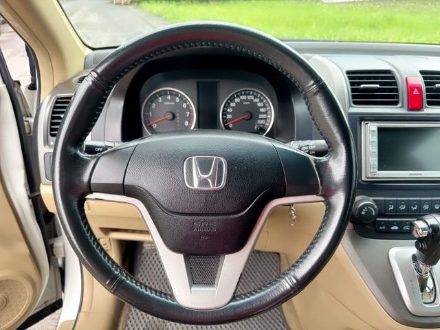 改款新車型~經典保值休旅 里程保證~妥善率高~車況佳 動力駕馭充足+車室寬敞舒適 代步/出遊/工作~平價休旅首選  第9張相片