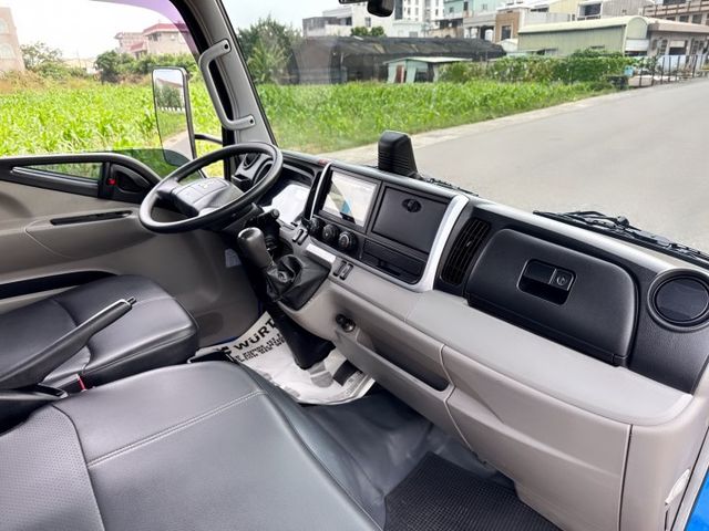 總重正5公噸！11.5尺木床  全車原版件~原廠定期保養  五噸商用車載貨運輸第一首選  第12張相片