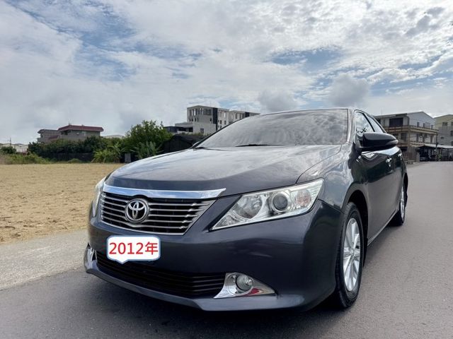 低里程~高妥善率~全車原版件~經典車型~車室大空間~代步商務通勤低調奢華房車首選  第2張相片