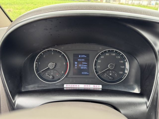 框式木床車型 長軸貨台長10.3尺  柴油高扭力+耐用耐操+載貨大空間  總重3.25公噸 低里程+環景四錄系統  第8張相片