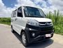 自排車型+一手車+五人座 盲區偵測+定速巡航+雙安氣囊 省油省稅金 後廂車室大空間 廂型車首選車款  第3張縮圖