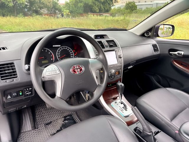 E版 原廠保養+一手車+高妥善率 空間寬敞+乘坐舒適+動力充足 省油省稅金~通勤代步用車首選  第12張相片