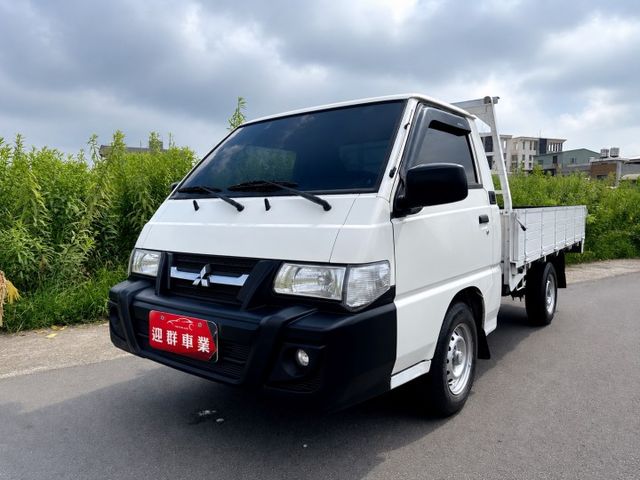 寬木床車型+低里程+錏花板 有力+耐操+好保養 載貨空間大 二噸半貨車優質首選  第2張相片