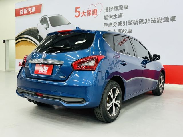一手認證車 ! 原廠保養，里程保證，小車大空間，導航、數位電視、倒車影像配備滿滿~歡迎賞車  第4張相片