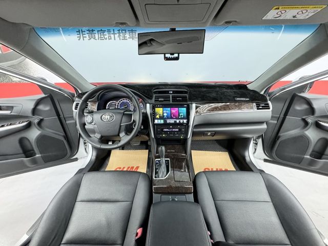 超優質的舒適房車~後座買家 ! 認證漂亮車，原鈑件保證，升級安卓機影音系統，內外氣氛漂亮，歡迎賞車  第12張相片