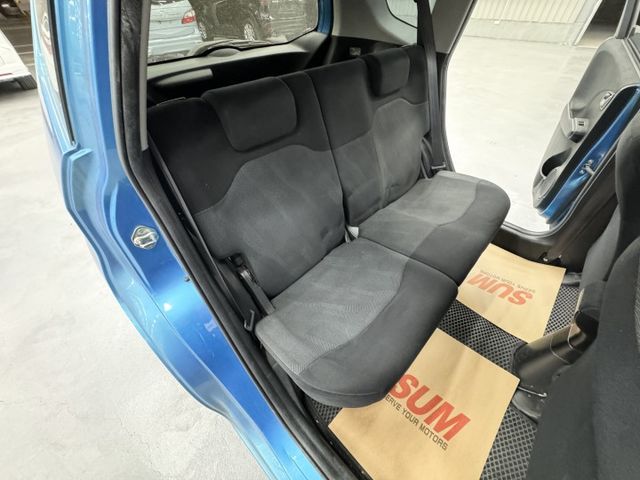 認證原鈑件超漂亮代步小車~~!! 一手車，僅實跑14萬多公里，里程保證，全車無待修~歡迎賞車  第9張相片