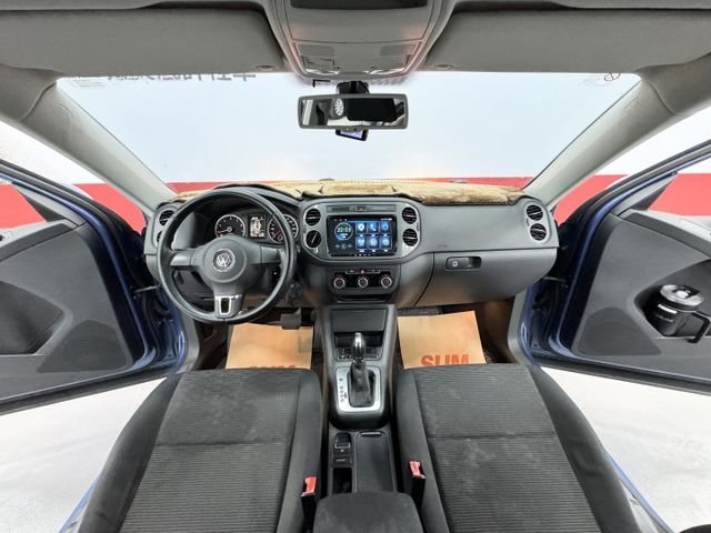 1.4汽油版本，認證漂亮車，僅實跑11萬公里，原廠保養，水油路耗材剛花數萬元整理，車況保證無待修，歡迎賞車  第11張相片