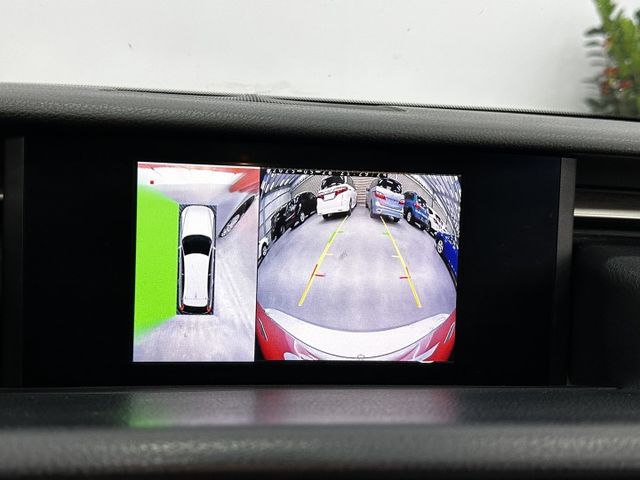 認證漂亮車原鈑件保證~! 大電池已更換過，免鑰匙、雙電動椅、360環景，配備滿滿，實車在店，歡迎賞車  第17張相片