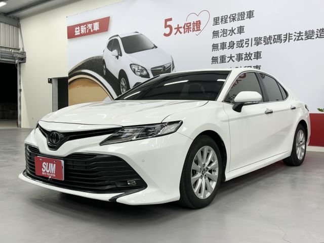一手媽媽車，認證漂亮車，原鈑件保證~! 只要40幾萬入手8代CAMRY，實車在店，歡迎賞車  第1張相片
