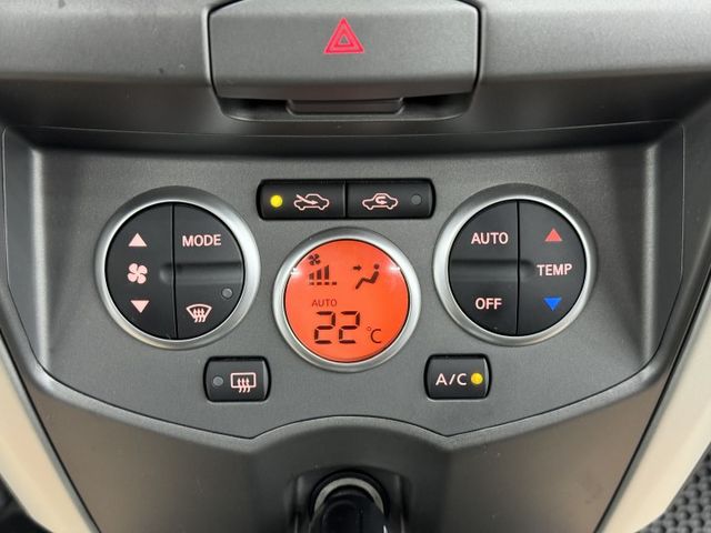 一手車，只跑2萬公里 ! 里程保證，認證漂亮車，豪華版本，有恆溫、抬頭顯示器、盲點，實車在店，可以全額貸，歡迎賞車  第13張相片