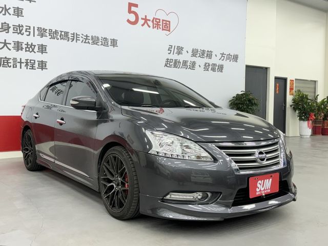 超優質代步車，一手認證漂亮車，僅實跑9萬多公里，稀有低里程，旗艦版 有免鑰匙、定速、恆溫，可以全額貸，實車在店，歡迎賞車  第3張相片