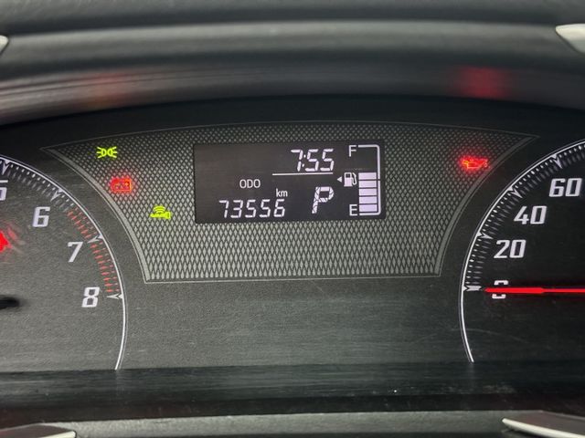 一手認證車，原鈑件保證，1.8豪華版，里程只有7萬多公里，里程保證，升級安卓機影音，雙邊滑門，空間靈活，可以全額貸款，實  第18張相片