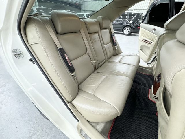 比摩托車還便宜~只要8萬8，優質舒適代步車，僅實跑12萬公里，有安卓機了，遮風避雨最佳選擇，歡迎賞車  第10張相片