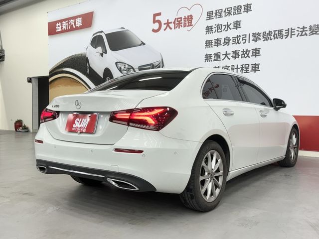 一手認證車，原鈑件保證，僅實跑3萬多公里! 1.3的省稅小排氣帶給您大馬力~內外如新，氣氛漂亮，實車在店，歡迎賞車  第4張相片