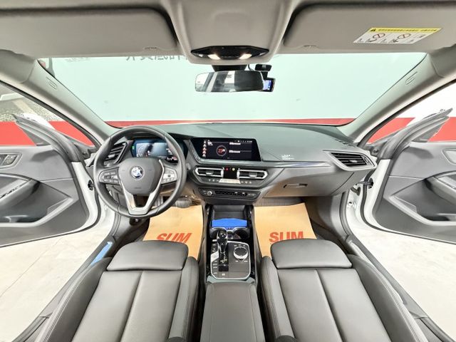 認證一手女用漂亮車，原鈑件保證，僅實跑6萬公里，全原廠保養，車況無待修，內外如新，質感滿分的轎跑，歡迎賞車  第9張相片