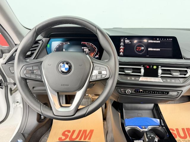 認證一手女用漂亮車，原鈑件保證，僅實跑6萬公里，全原廠保養，車況無待修，內外如新，質感滿分的轎跑，歡迎賞車  第10張相片