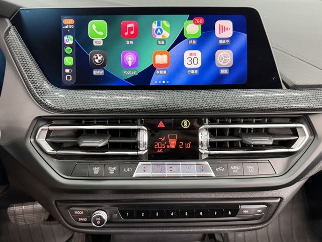 認證一手女用漂亮車，原鈑件保證，僅實跑6萬公里，全原廠保養，車況無待修，內外如新，質感滿分的轎跑，歡迎賞車  第13張相片