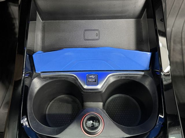 認證一手女用漂亮車，原鈑件保證，僅實跑6萬公里，全原廠保養，車況無待修，內外如新，質感滿分的轎跑，歡迎賞車  第14張相片