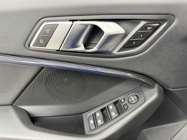 認證一手女用漂亮車，原鈑件保證，僅實跑6萬公里，全原廠保養，車況無待修，內外如新，質感滿分的轎跑，歡迎賞車  第18張相片