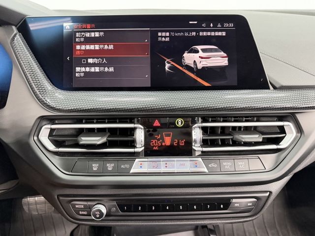 認證一手女用漂亮車，原鈑件保證，僅實跑6萬公里，全原廠保養，車況無待修，內外如新，質感滿分的轎跑，歡迎賞車  第20張相片