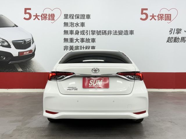 一手認證漂亮車，原鈑件保證，只有實跑7萬公里全原廠保養，車況無待修，可以全額貸，歡迎賞車  第5張相片