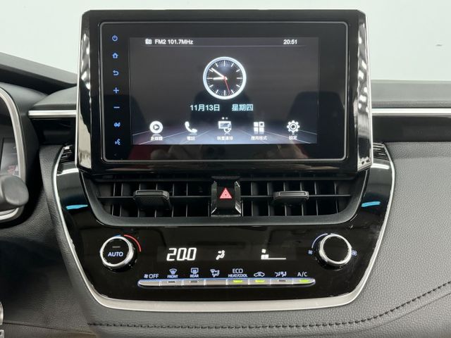 一手認證漂亮車，原鈑件保證，只有實跑7萬公里全原廠保養，車況無待修，可以全額貸，歡迎賞車  第12張相片