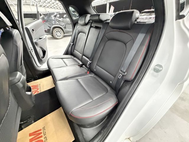 小鋼炮~最頂級N-LINE GLT-B版本，滿滿運動元素，一手認證漂亮車，原鈑件保證，全原廠保養，歡迎賞車  第15張相片