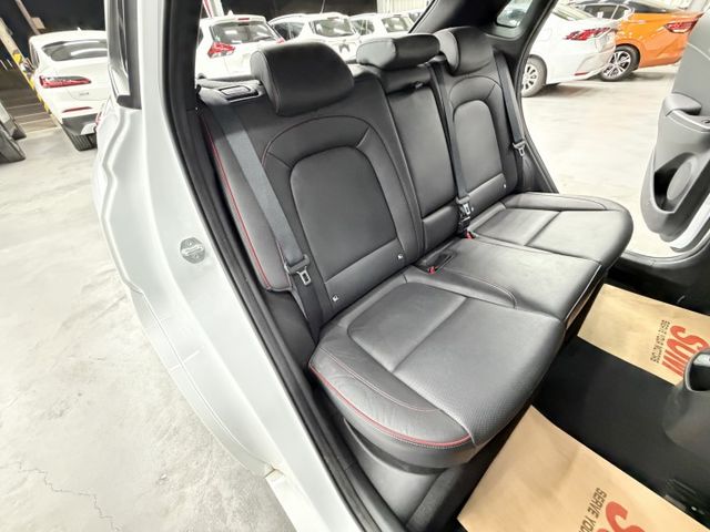 小鋼炮~最頂級N-LINE GLT-B版本，滿滿運動元素，一手認證漂亮車，原鈑件保證，全原廠保養，歡迎賞車  第16張相片