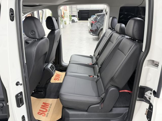 一手認證漂亮車，原鈑件保證，TDi  LIFE版本，ACC、車道維持、CAR PLAY，優質7人座配備滿滿，歡迎賞車  第15張相片