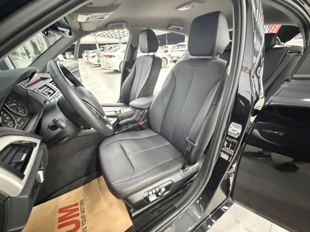 認證漂亮車，德系優質小車，小改款118 ，有雙電動椅、無線CAR  PLAY、HK音響，環保材質已更換內外漂亮，歡迎賞車  第7張相片