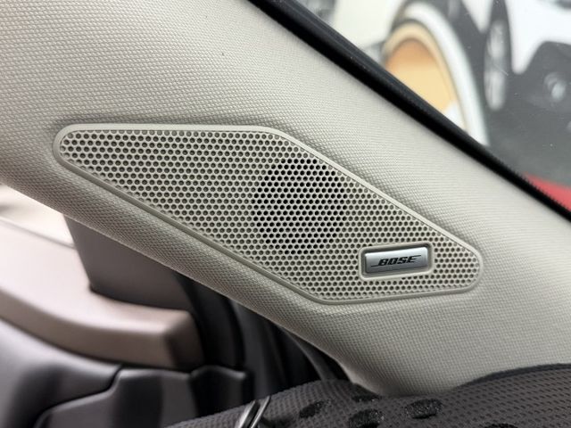 一手認證漂亮車，原鈑件保證，頂級旗艦版配備滿滿，實跑3萬多公里原廠保養，4條輪胎剛換，可以全貸歡迎賞車  第18張相片