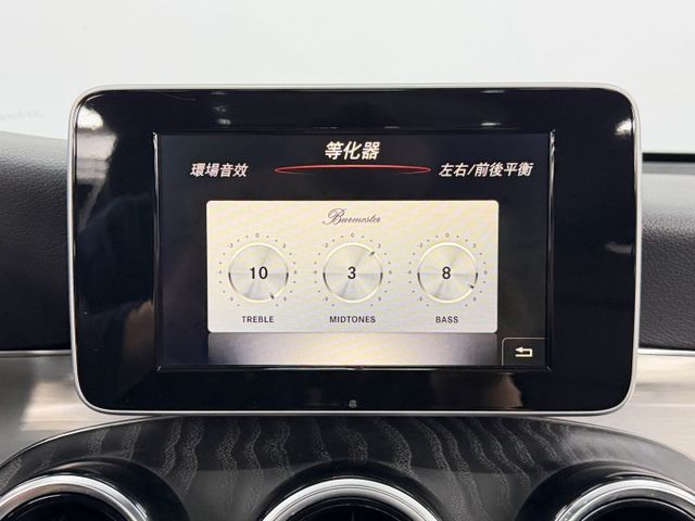 台灣一手女用車，已完成第三方認證，摸門、柏林、全景、CAR PLAY，配備滿滿，可以全額貸，歡迎賞車  第13張相片