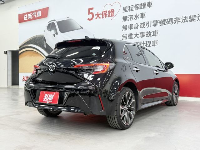 一手認證漂亮車，原鈑件保證，頂級旗艦版，全原廠保養~車況健康無待修，可以全額貸款，歡迎賞車  第4張相片