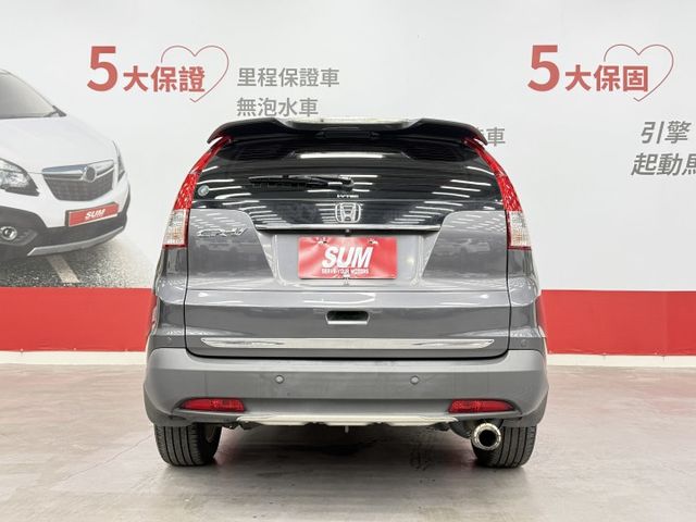 一手認證漂亮車，原鈑件保證，全原廠保養，相同稅金當然要買更好開的2.4，全車無待修，可以全額貸，歡迎賞車  第5張相片