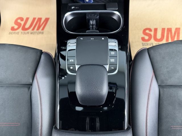 外匯A250 4MATIC 小鋼炮，台灣一手漂亮車，認證原鈑件保證，僅實跑5萬多公里，氣氛漂亮，可以全額貸款，歡迎賞車  第15張相片