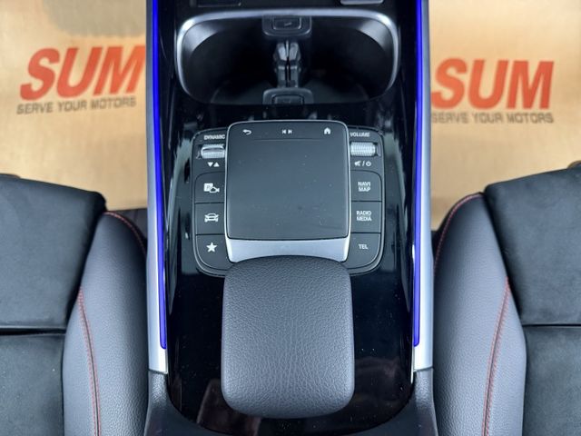 先誠實再成交~車尾被親到換鈑件，反應價格上~超便宜一手認證車，僅實跑5萬多公里，AMG、7人座、23P、360，配備滿滿  第12張相片