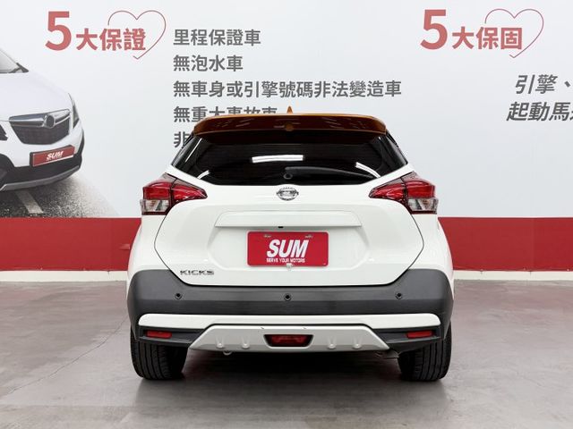 一手媽媽認證漂亮車，原鈑件保證，智行旗艦版選配雙色，僅實跑6萬多公里原廠保養，內外漂亮，歡迎賞車  第5張相片