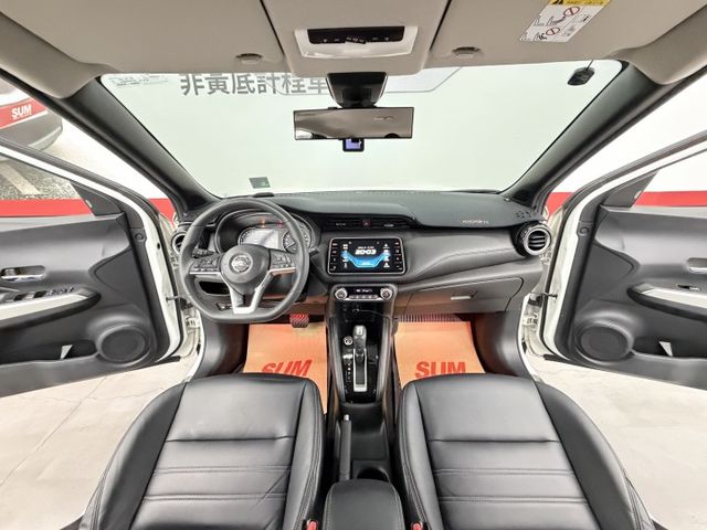 一手媽媽認證漂亮車，原鈑件保證，智行旗艦版選配雙色，僅實跑6萬多公里原廠保養，內外漂亮，歡迎賞車  第9張相片