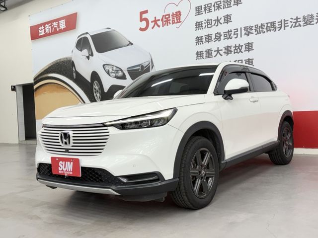 一手認證漂亮車，原鈑件保證，頂級PRESTIGE版本，僅實跑5萬公里原廠保養，車況內外漂亮，歡迎賞車  第1張相片