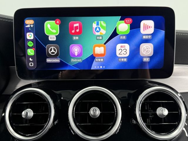 總代理一手董娘漂亮車，認證原鈑件，市場稀有的COUPE，僅實跑3萬多公里，有AMG、23P，內外漂亮如新，歡迎賞車  第14張相片