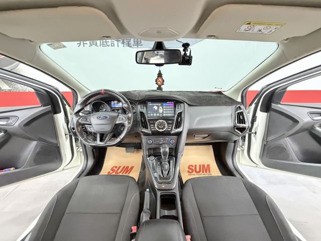 認證原鈑件優質代步車，滿滿精品!氣壓懸吊、MD套件、鋁圈、排氣管、免鑰匙，只跑11萬多公里，可以全額貸，歡迎賞車  第9張相片