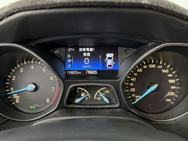 認證原鈑件優質代步車，滿滿精品!氣壓懸吊、MD套件、鋁圈、排氣管、免鑰匙，只跑11萬多公里，可以全額貸，歡迎賞車  第14張相片