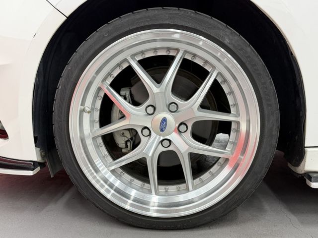 認證原鈑件優質代步車，滿滿精品!氣壓懸吊、MD套件、鋁圈、排氣管、免鑰匙，只跑11萬多公里，可以全額貸，歡迎賞車  第18張相片