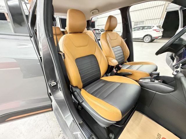 特仕車哈騷版，認證漂亮車，頂級的智型旗艦規格，實跑8萬公里原廠保養，車況無待修，升級13吋安卓機，可以全額貸歡迎賞車  第8張相片