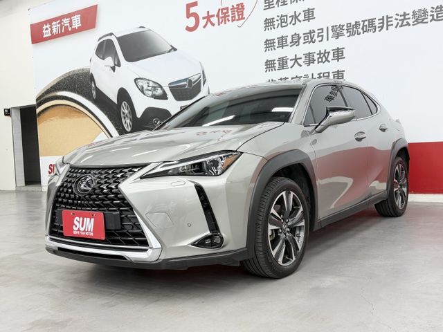 認證漂亮車，原鈑件保證，菁英PLUS版本，超低里程只有實跑2萬公里，內外如新買到賺到，可以全額貸，歡迎賞車  第1張相片