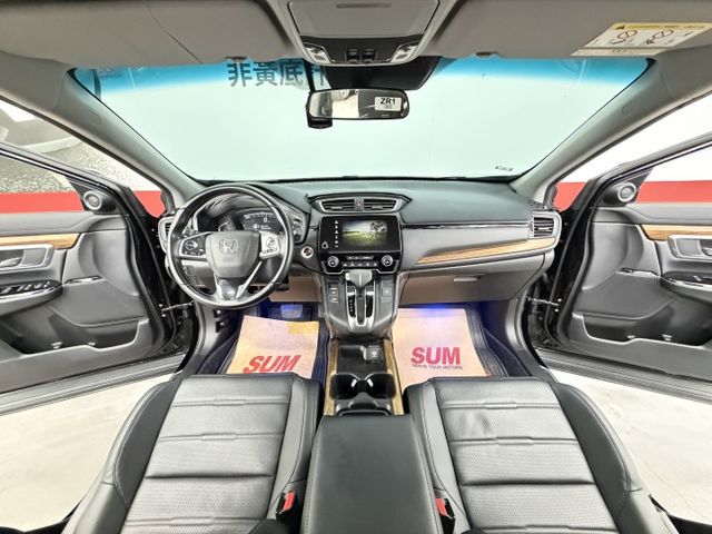 認證漂亮車，原鈑件保證，頂級S版 有ACC跟車、電尾門、電動椅，只跑8萬公里車況無待修，可以全額貸歡迎賞車  第9張相片