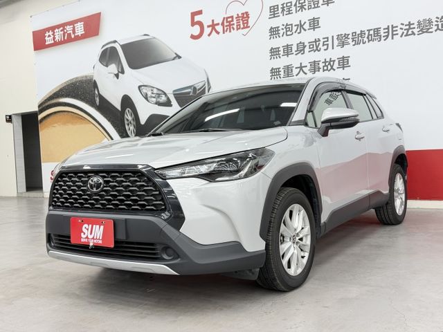 一手媽媽自用漂亮車，認證原鈑件保證，只實跑2萬多公里，原廠保養里程保證，內外如新，可以全額貸款，歡迎賞車  第1張相片
