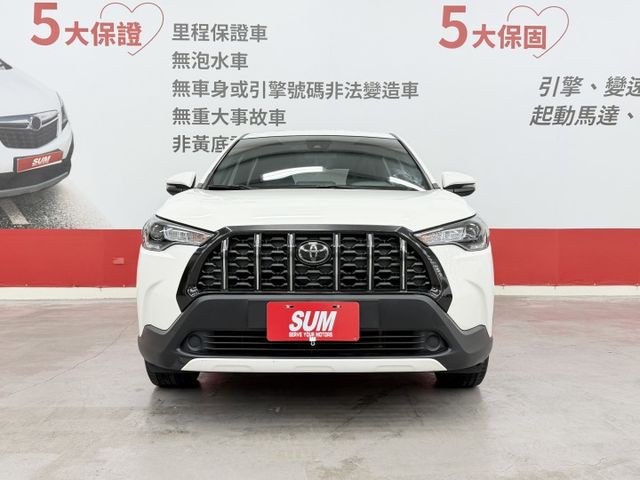 一手認證漂亮車，原鈑件保證，僅實跑6萬多公里，里程保證，豪華版本，熱銷優質小休旅，可以全額貸款，歡迎賞車  第2張相片