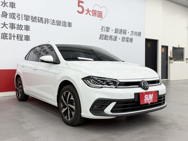 買新車的感覺~一手認證漂亮車，原鈑件保證，僅實跑4千公里，里程保證，TECH版本，可以全額貸款，歡迎賞車  第3張相片